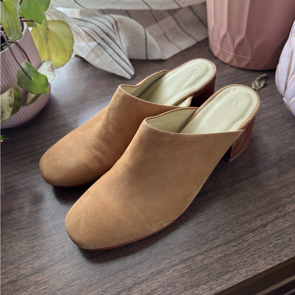 Nisolo All Day heeled mules